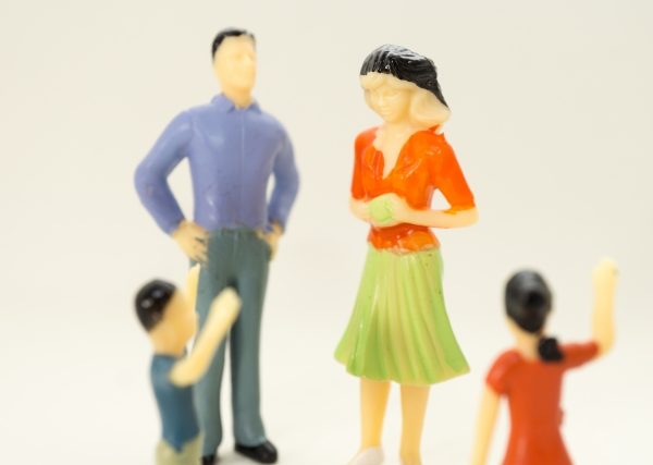 不妊は離婚の理由にできるのか？離婚までの流れや慰謝料について